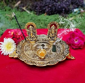 Wonder Care | Ganesha Lakshmi Statue Sculpted in Great Detail in Ivory Antique Finish - Ganesh Idol for Car | Home Decor | Mandir | Gift | Hindu God Idol (Golden-Large)