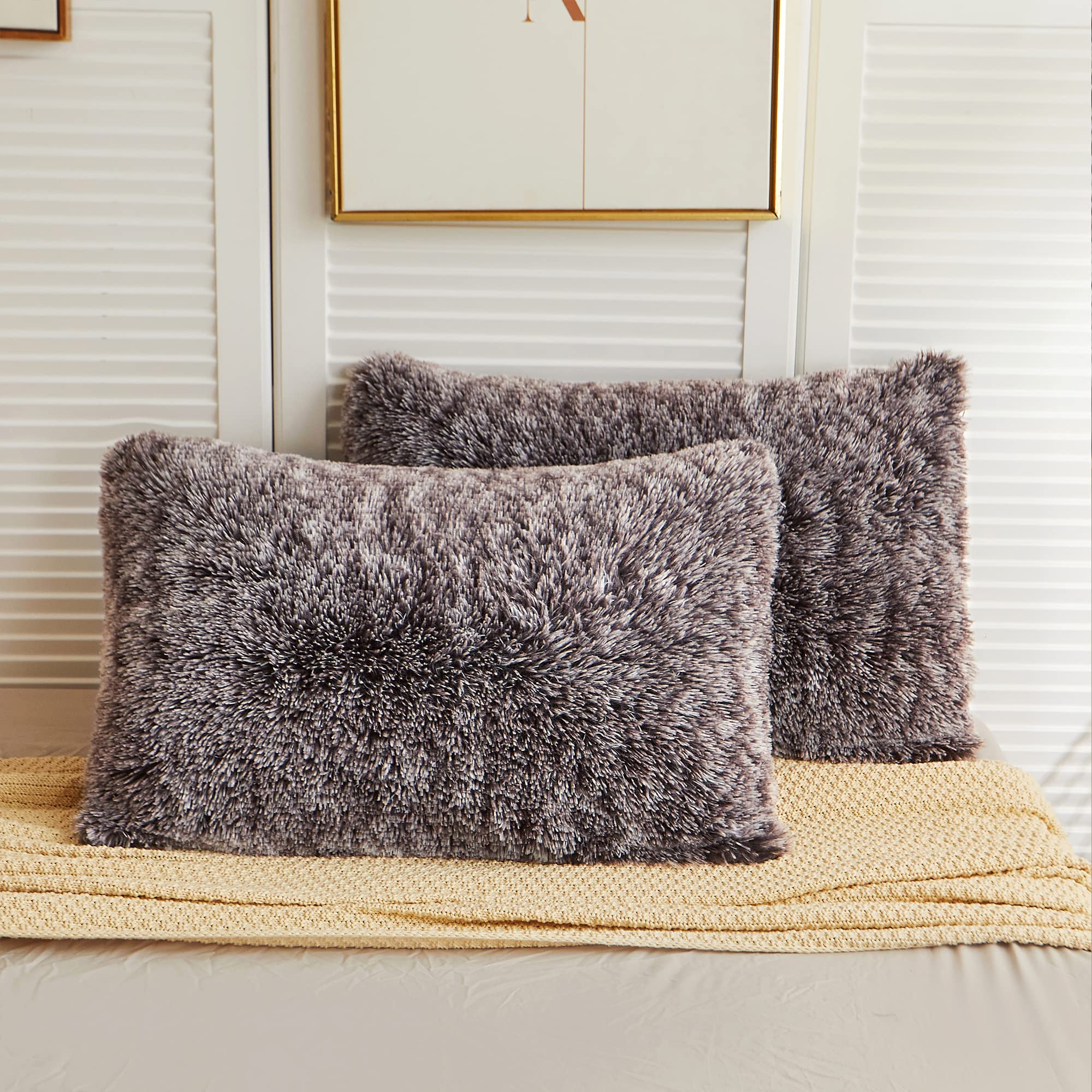 LIFEREVO 2 Pack Shaggy Plush Faux Fur Pillow Shams for Home Decorative,Super Soft Luxury Furry Pillow Case with Zipper Closure for Sofa Couch,Standard Size(Ombre Chocolate,20"x26")