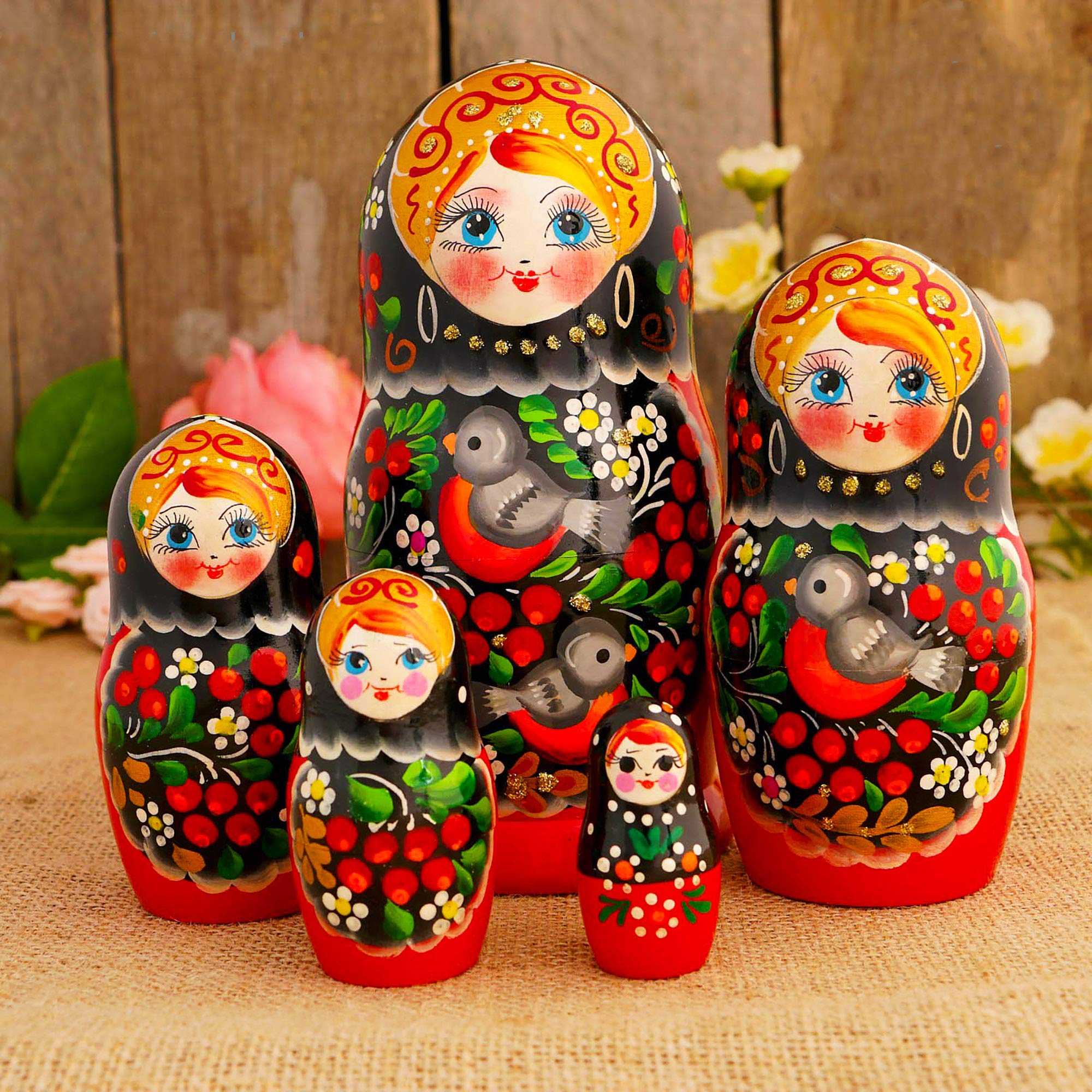 AEVVV Russian Nesting Dolls Handmade Wooden Matryoshka Set 5 Pieces - Babushka Dolls