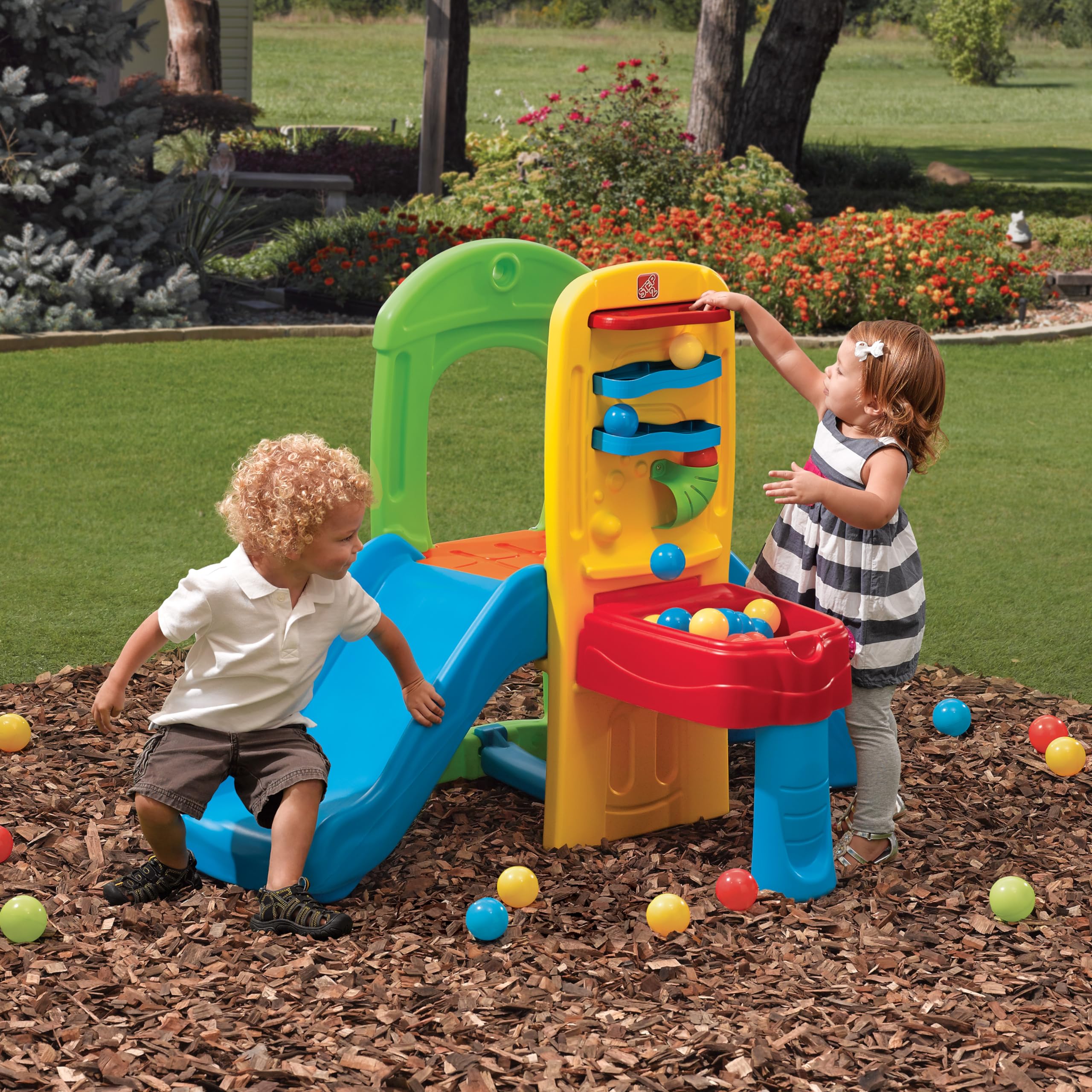 Step2 Play Ball Fun Climber, Kids Outdoor/Indoor Playset, Backyard Playground Set, Slide, Ladder, Ball Drop Maze, Outside Jungle Gym, For Toddlers 1.5+ Years Old