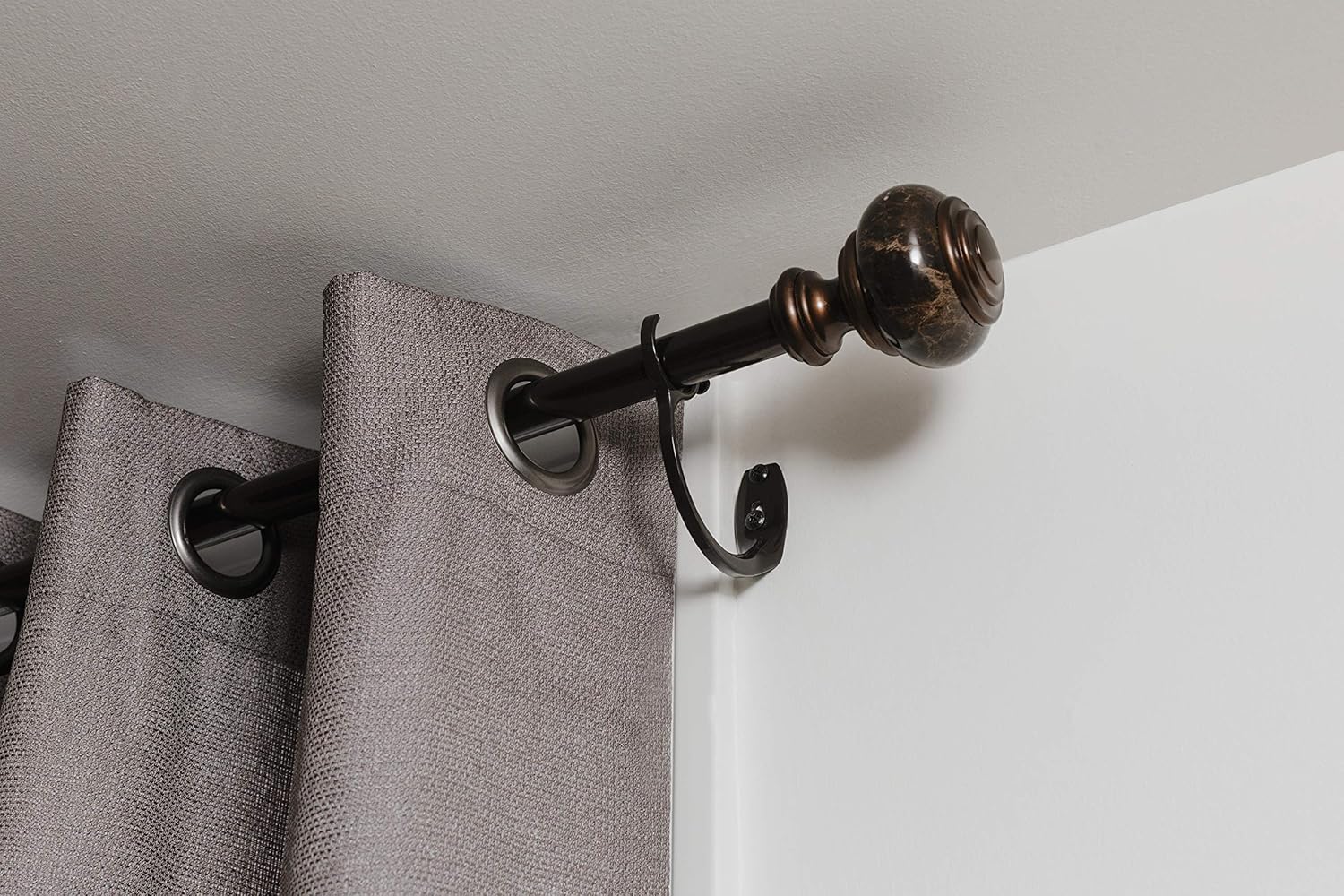 Umbra 244869-834-REM Curtain Rod For Window, 120 to 170-Inches, Polished Bronze: Home & Kitchen