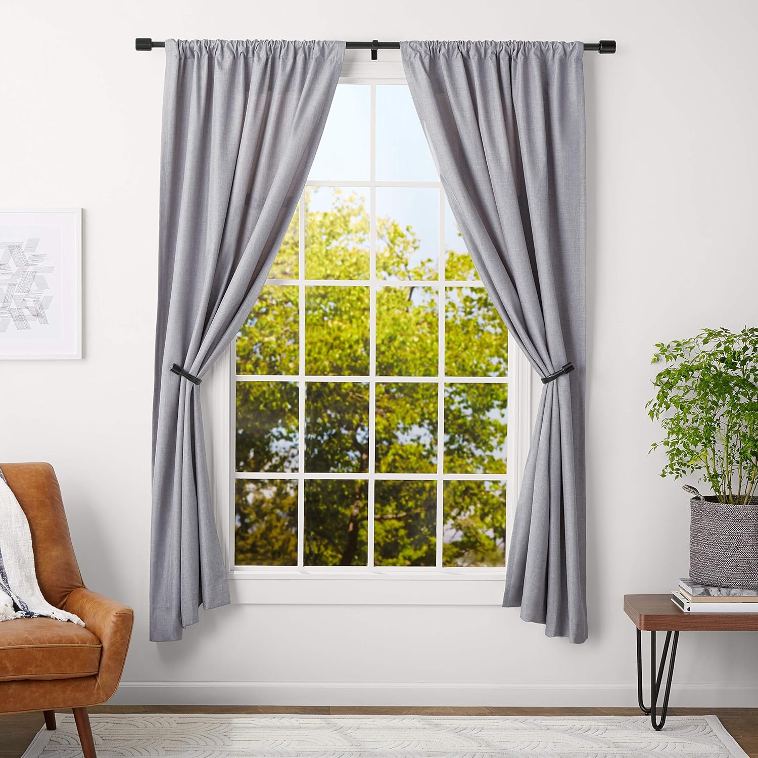 AmazonBasics 1-Inch Cap Finial Curtain Rod with Curtain Holdbacks - 36 to 72 Inch, Black