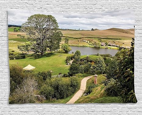 Hobbits Wandteppich Wandbehang Overhill Matamata Neuseeland Hobbiton Film Set Hobbit Land Dorf Film Set Bild Schlafzimmer Wohnzimmer Dorm Decor Amazon De Kuche Haushalt