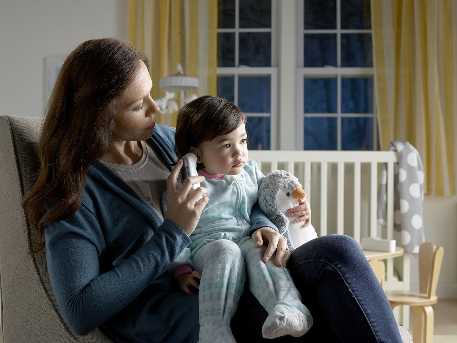 Braun Digital Ear Thermometer, ThermoScan 5 IRT6500, Ear Thermometer for Babies, Kids, Toddlers and Adults, Display is Digital and Accurate, Thermometer for Precise Fever Tracking at Home: Health & Personal Care