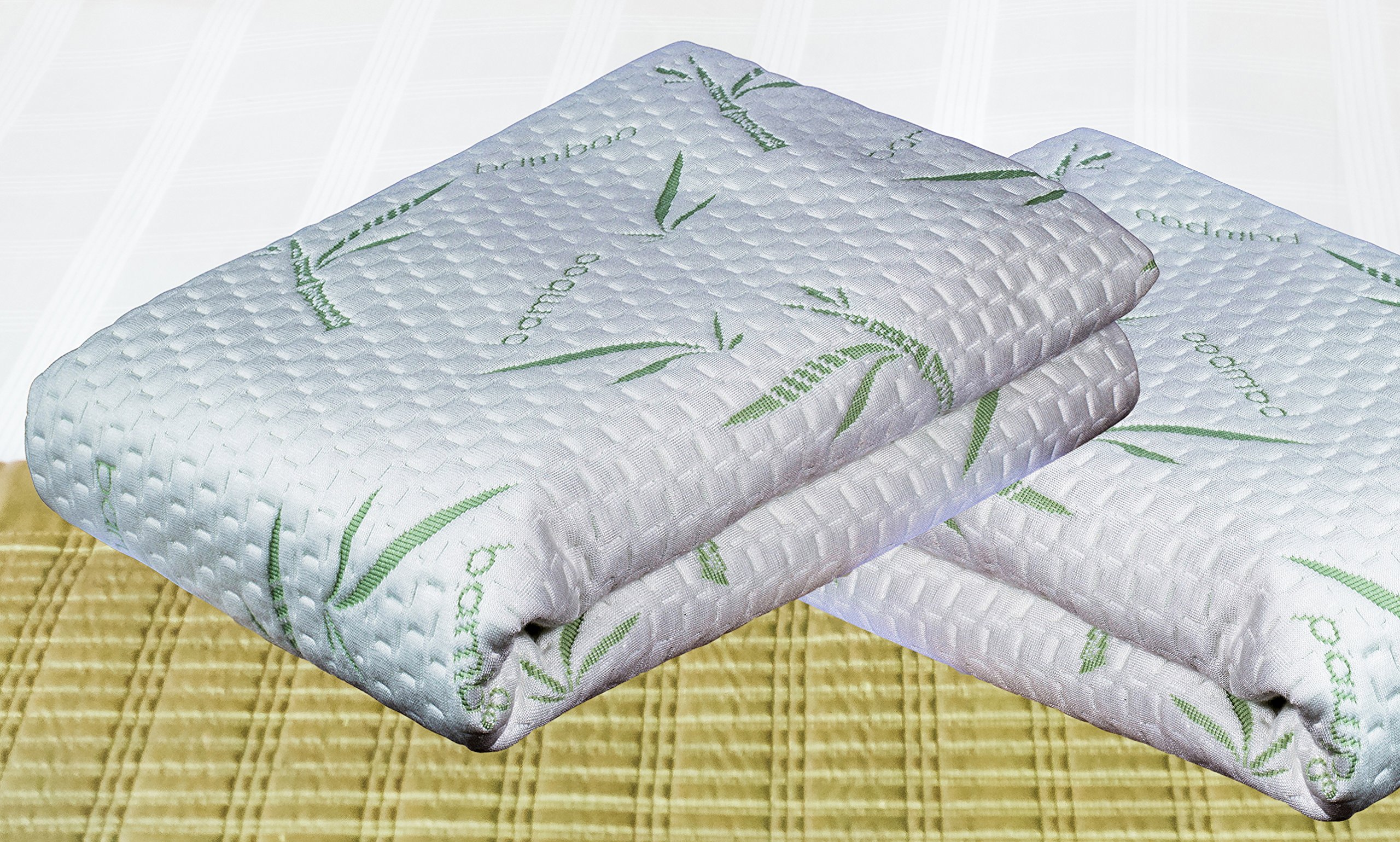 Waterproof Bamboo Mattress Protector - Thick and Soft Quilted Fabric will Give you a Comfortable, Quiet and Cool Night Sleep. Quality Fabric that is Durable and Machine Wash Really Well. (Queen Size)