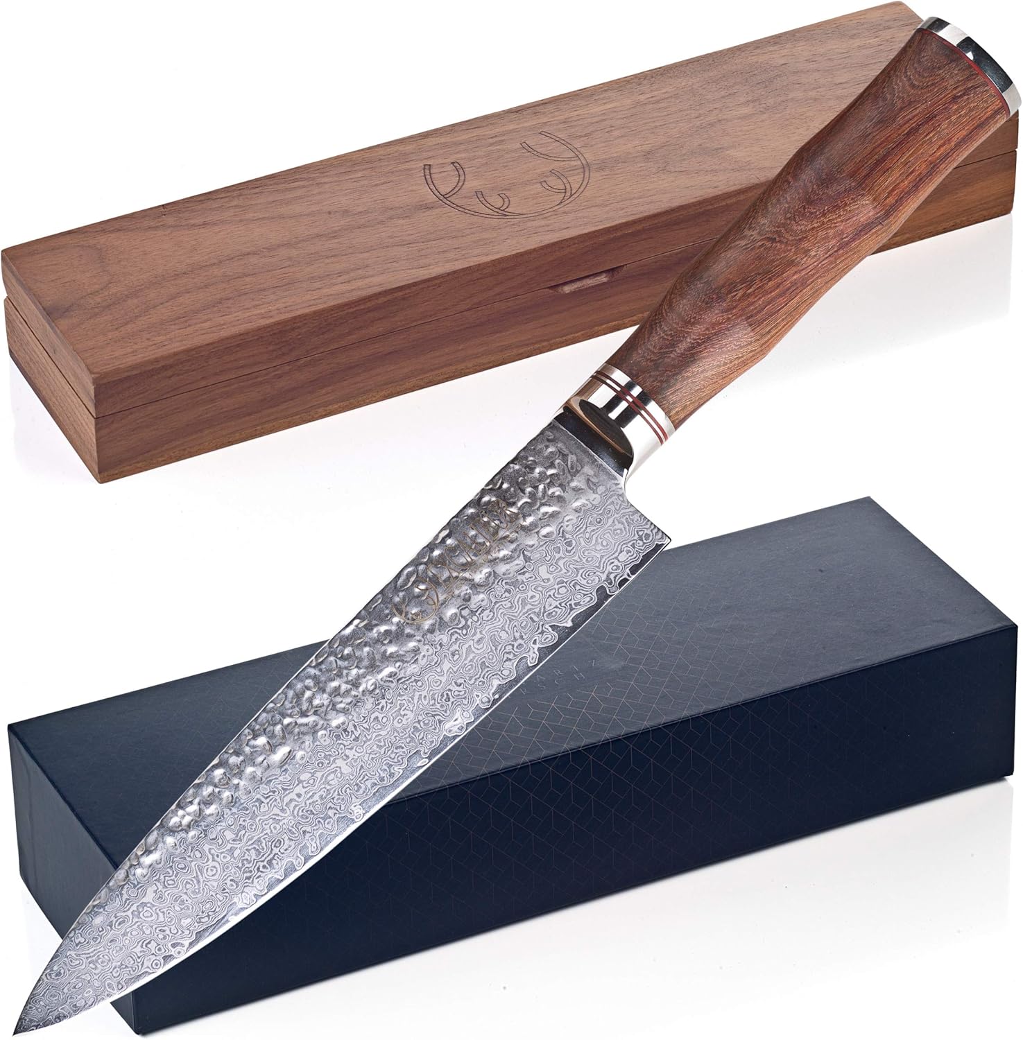 SCHWARTZHIRSCH® Caliburn – Das handgefertigte Kochmesser aus japanischem Damaststahl mit erlesenem Echtholz-Griff in exklusiver Walnußholz-Schatulle (20cm, Innovative Ergonomie, Geschenkverpackung)