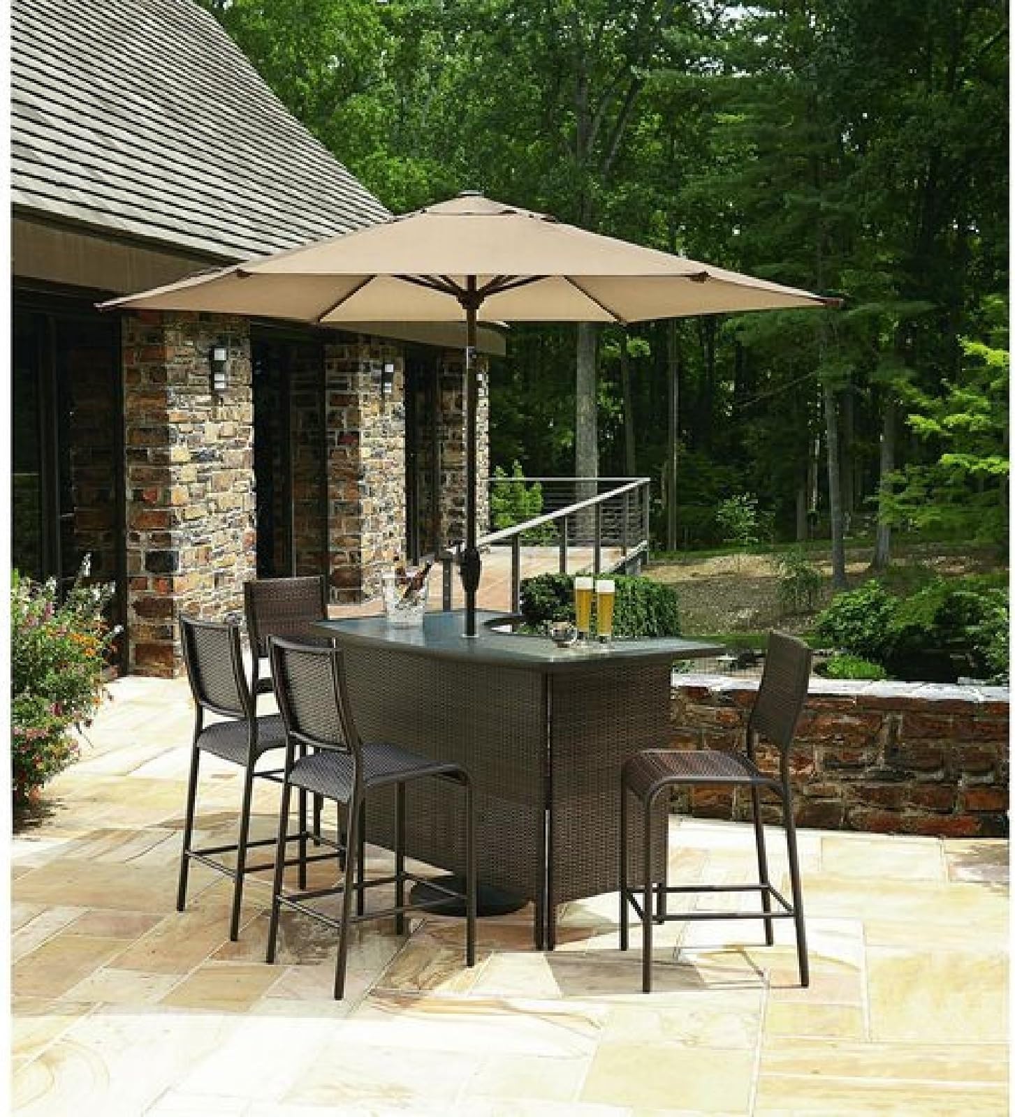 6 pc Outdoor Wicker Bars Set W/ Umbrella 1 bar 4 stools 1 umbrella