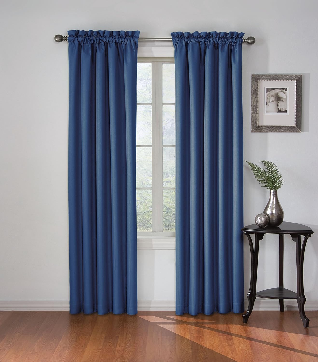 Amazon Com Eclipse Blackout Curtains For Bedroom Corinne