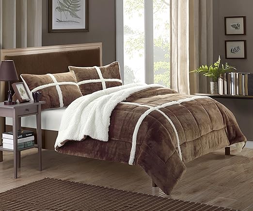 Amazon Com Chic Home 3 Piece Chloe Sherpa Lined Plush Microsuede