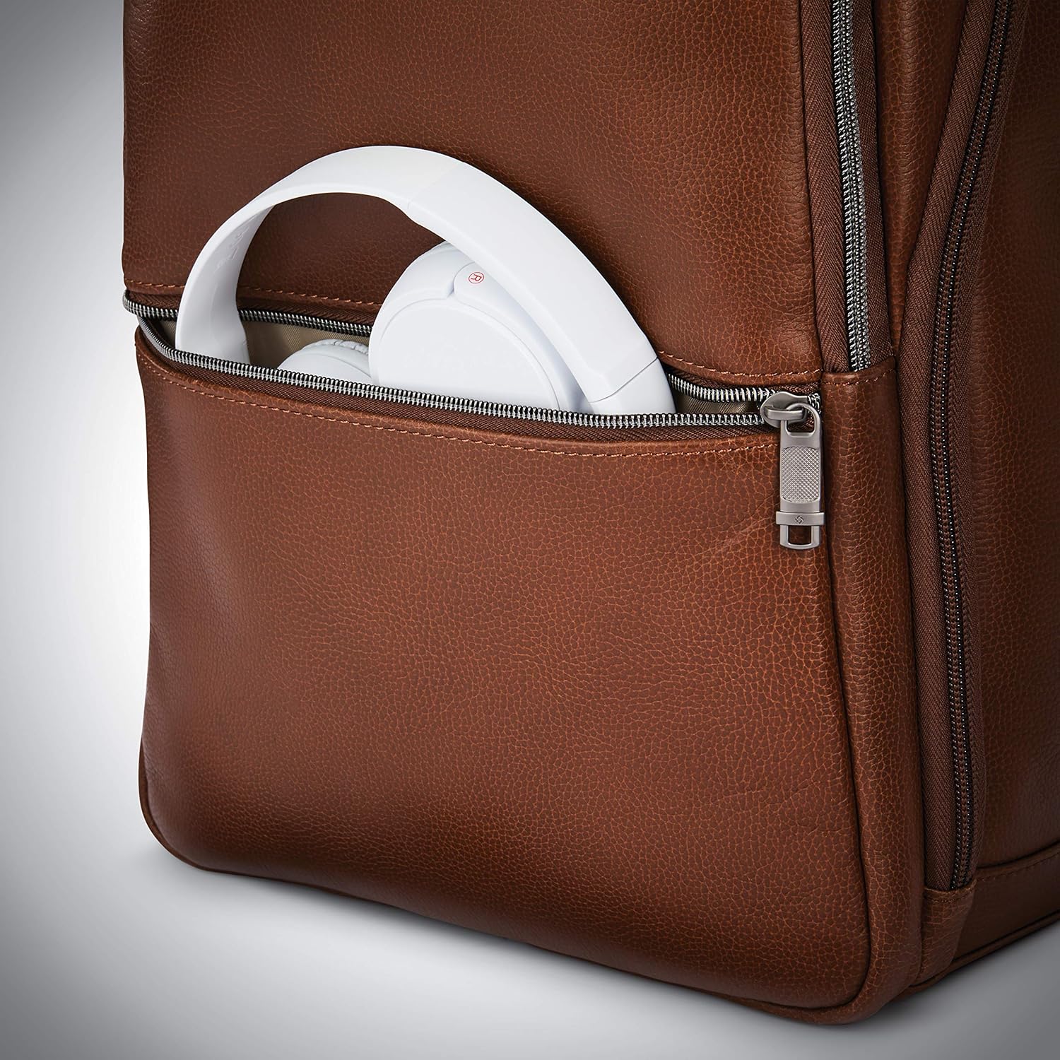  | Samsonite Classic Leather Slim Backpack, Cognac, One Size | Casual Daypacks