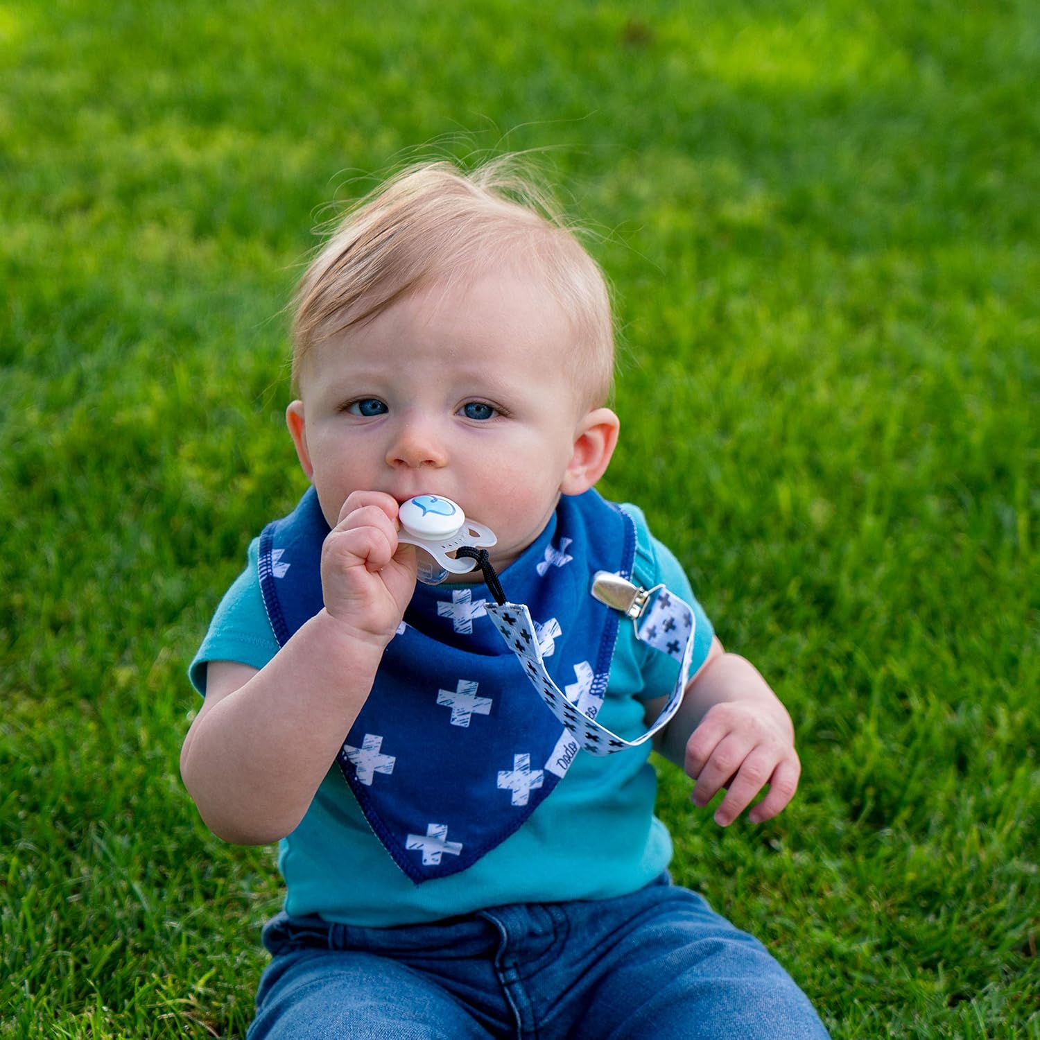 Dodo Babies Baby Bandana Drool Bib Set - 4pc Infant Bibs with 2 Pacifier Clips, Binky Case, Gift-Ready Bag - Soft Absorbent Cotton with Polyester Back - Adjustable Buttons to Fit 3-24 -Month Old Boys: Baby