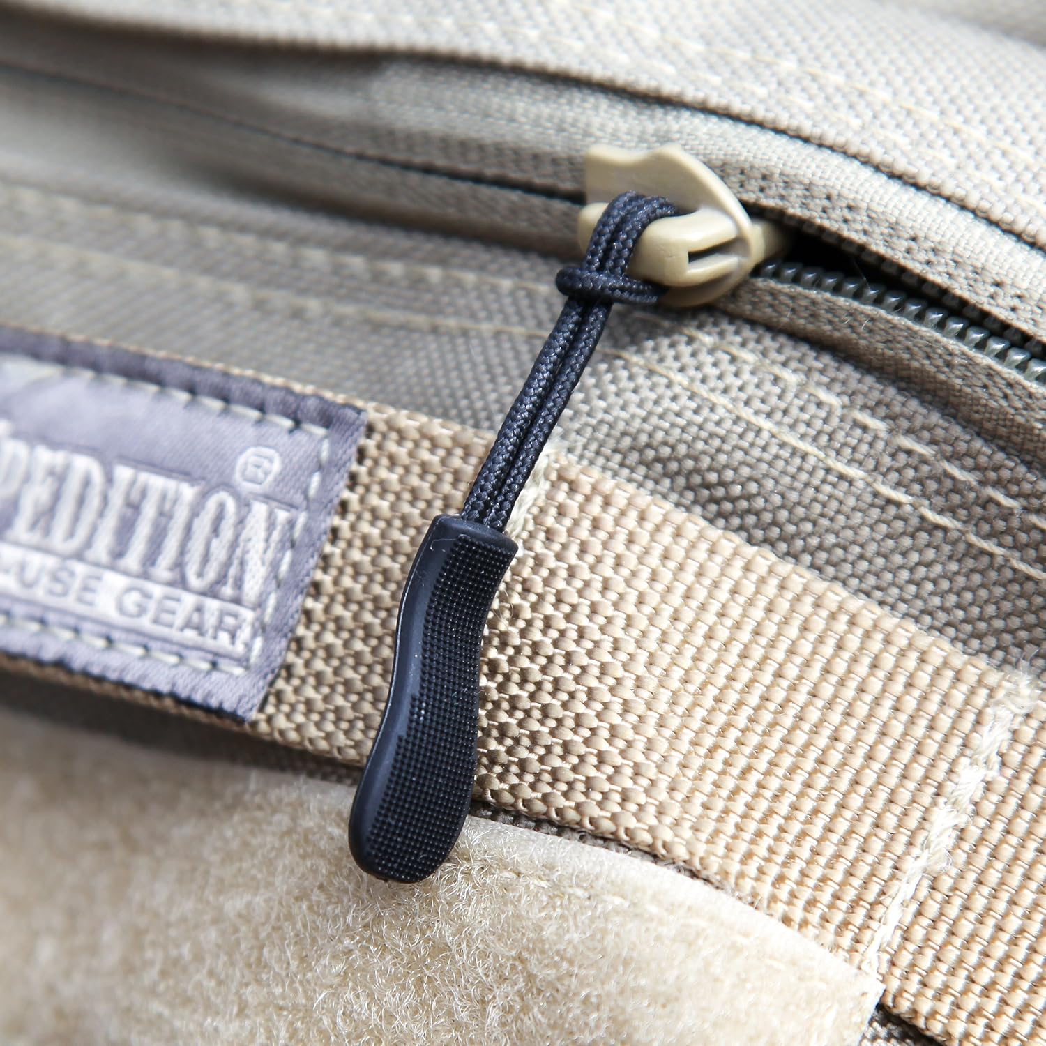 Black/Light Red Zipper Pulls Strong Nylon Cord with Ergonomically