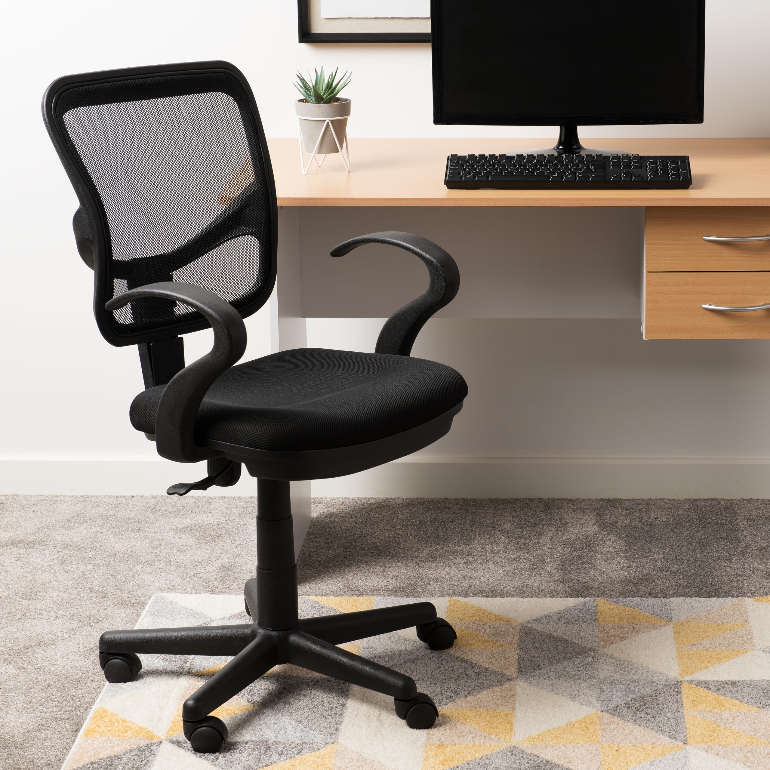 Seconique Clifton Computer Chair in Black