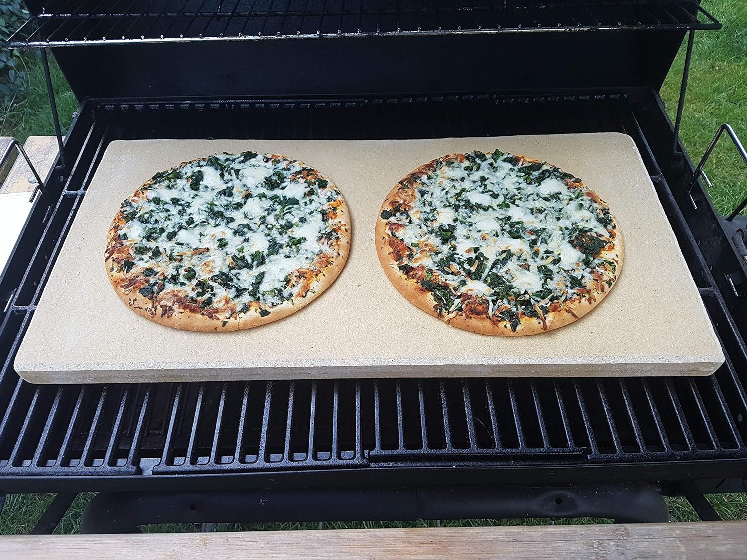 Pietra Per Pizza In Acciaio Al Carbonio Chef Pomodoro - 41x34 Cm, Pre-Stagionata, Per Forno E Barbecue, Crosta Croccante Garantita