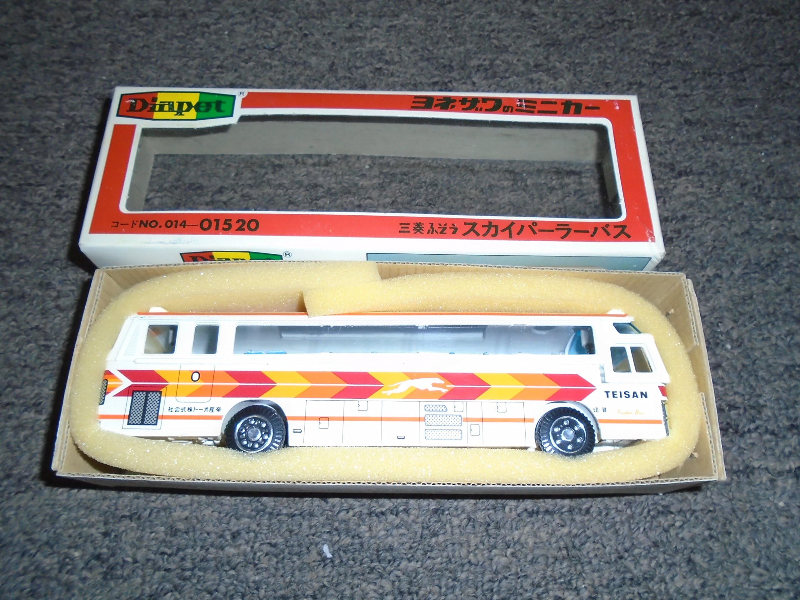 Yonezawa Toys Diapet 1:60 Scale B-34 Bus Japanese Die Cast Metal