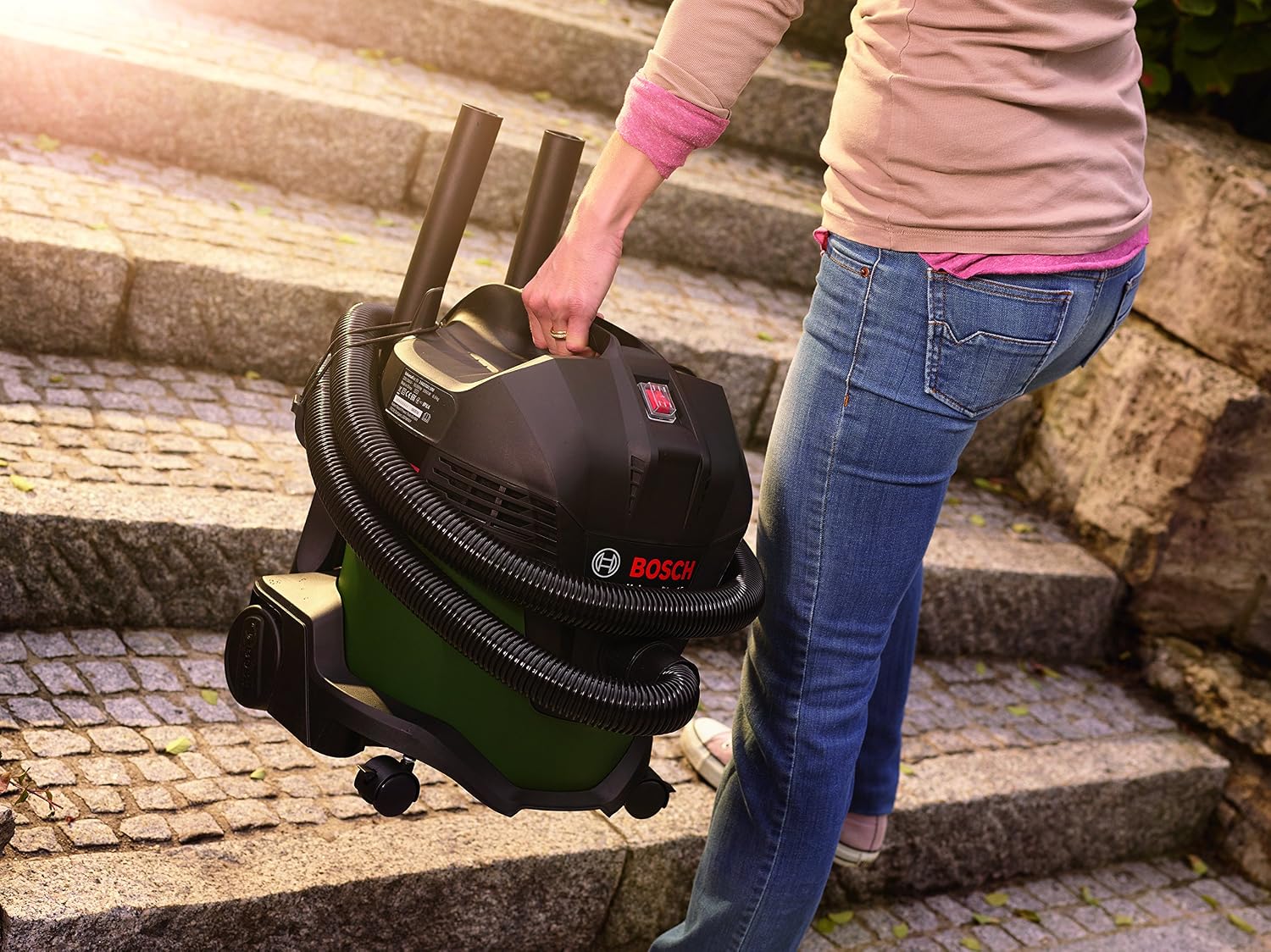 Bosch wet & dry vacuum cleaner UniversalVac 15 (1000 W, 15 l container volume, in Carton Packaging), Green - Image 5