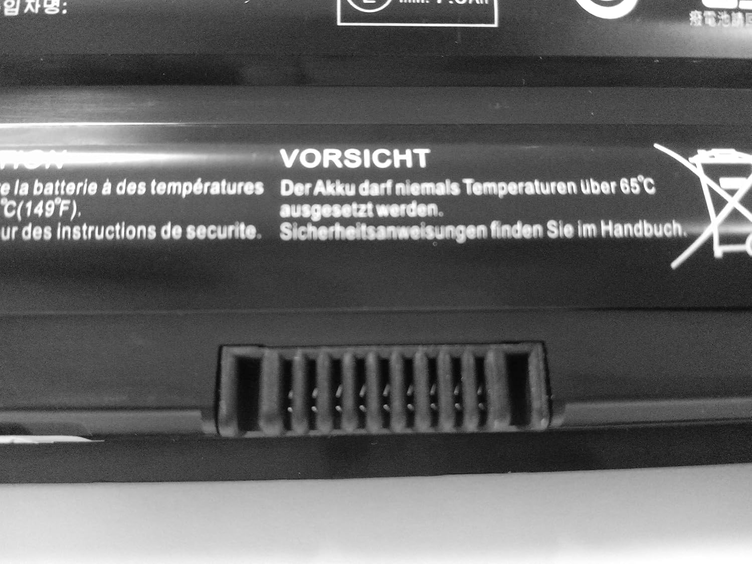 7XINbox 90Wh 11.1V R795X JWPHF J70W7 Laptop Battery compatible with Dell XPS 17 15 14 L702X L701X L502X L501X L401X 15-L501X 15-L502X 17-L701X 17-L702X 312-1123 312-1127 - Image 4