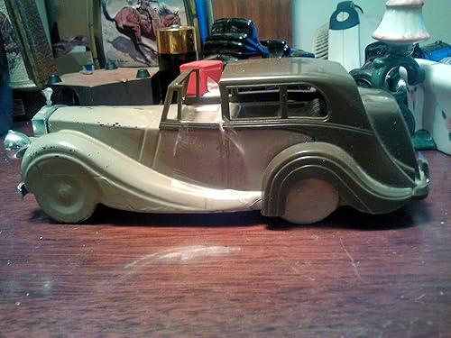 Avon Rare Collectible Decanter Vintage Rolls Royce with oz