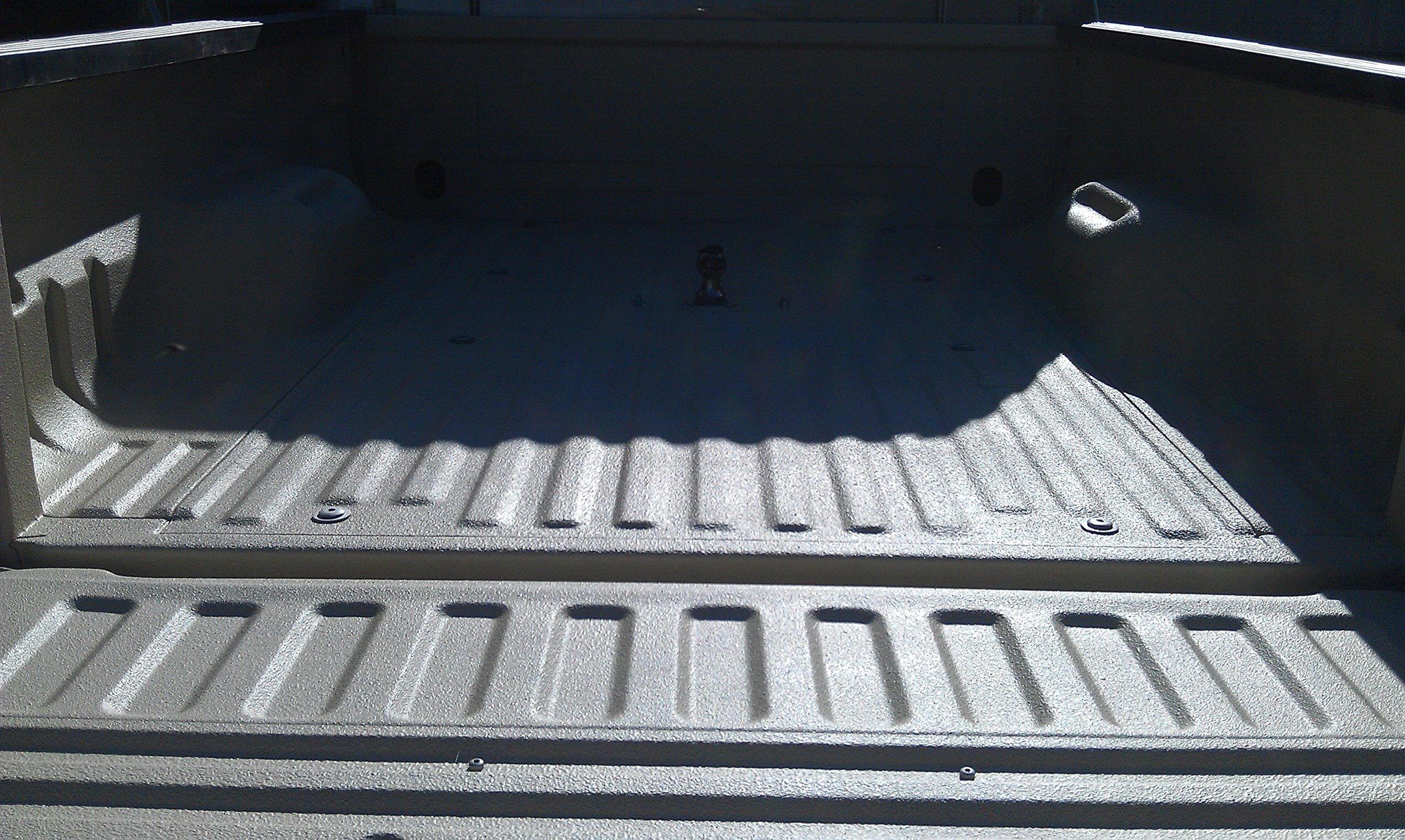 Linerxtreeme spray on Bedliner Kit 1.5 gal Buy Online in UAE