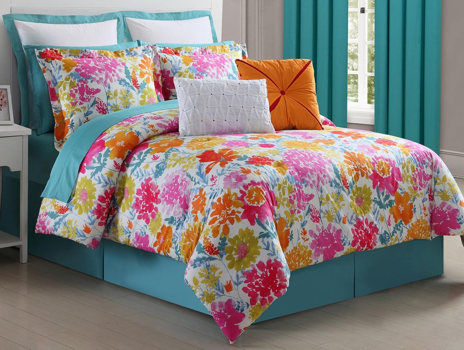 Amazon Com Fiesta 4 Piece Garden Bed Skirt And 2 Pillow Shams
