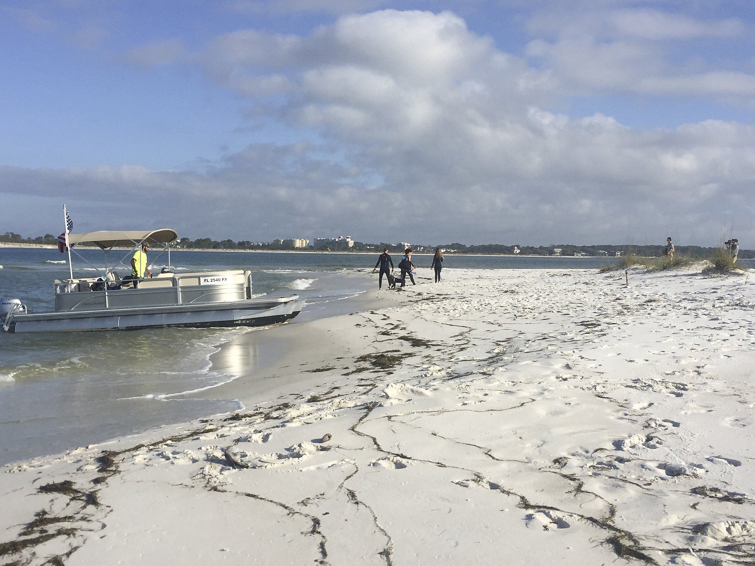 Watch Beachfront Bargain Hunt, Season 13 Prime Video