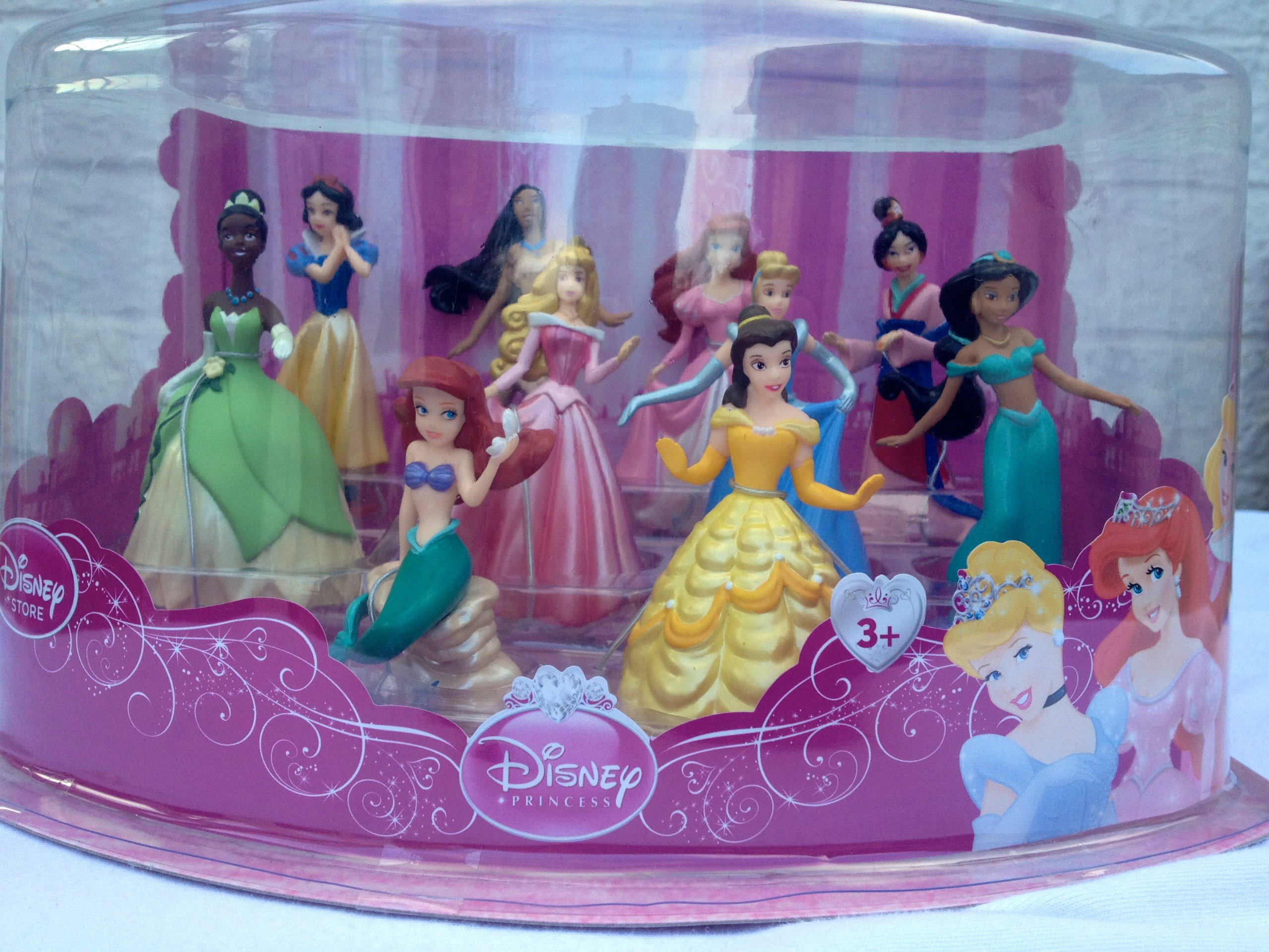 disney store disney princess deluxe figurine playset