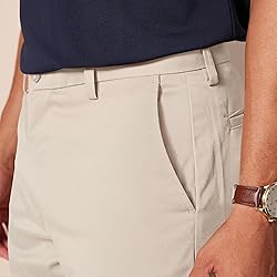 Amazon Essentials Men's Classic-Fit Stretch Golf