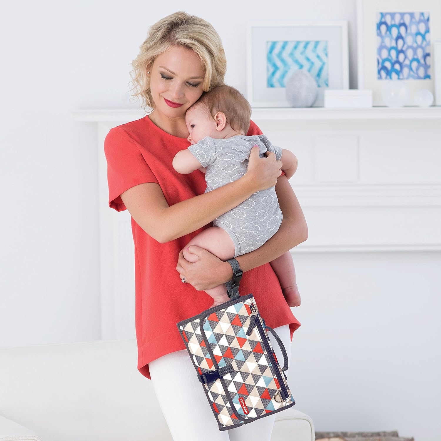 skip hop changing table