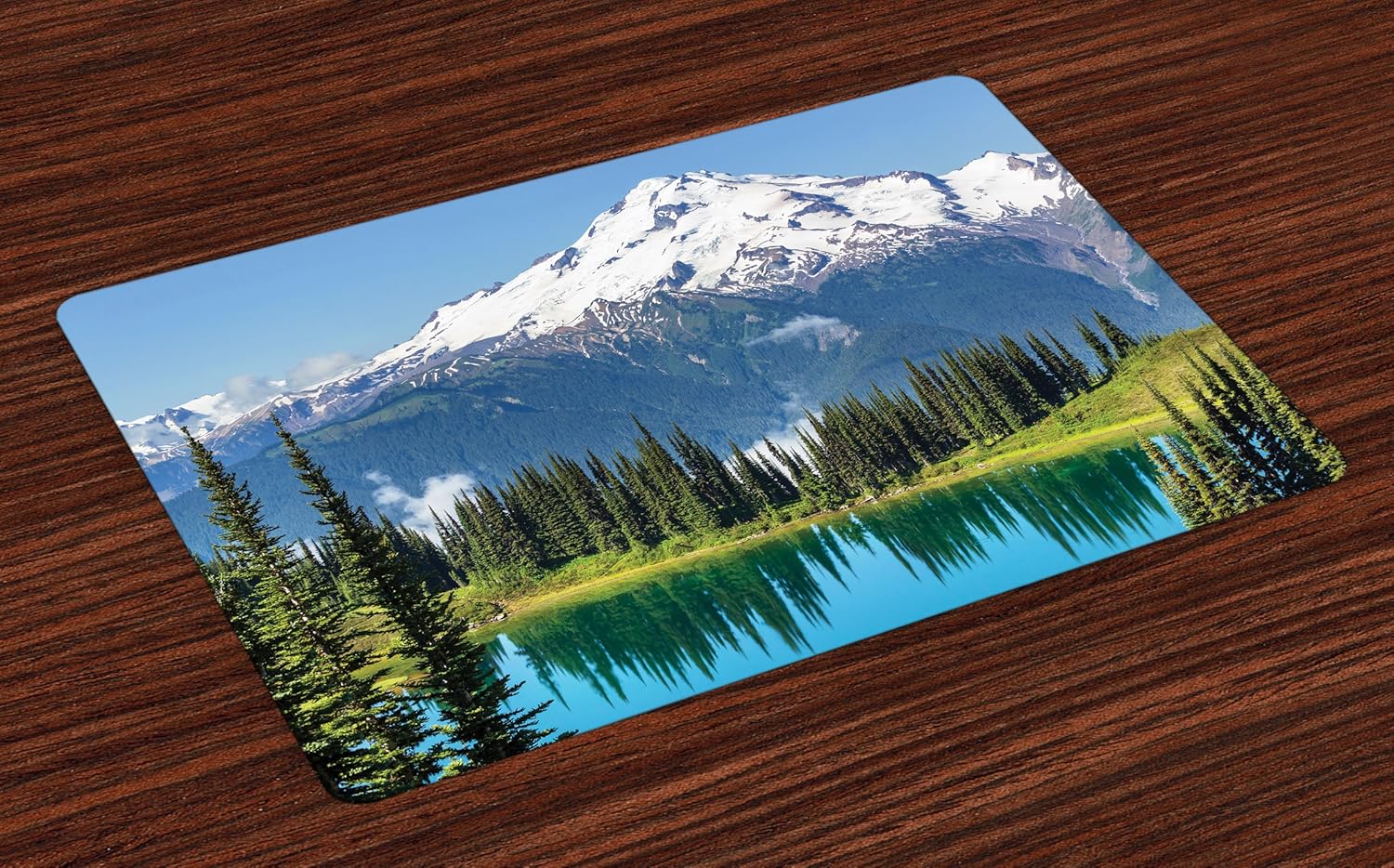 Lunarable Mountain Place Mats Set of 4, Crystal Clear Lake