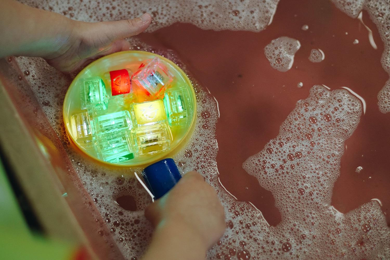 glo pals light up cubes