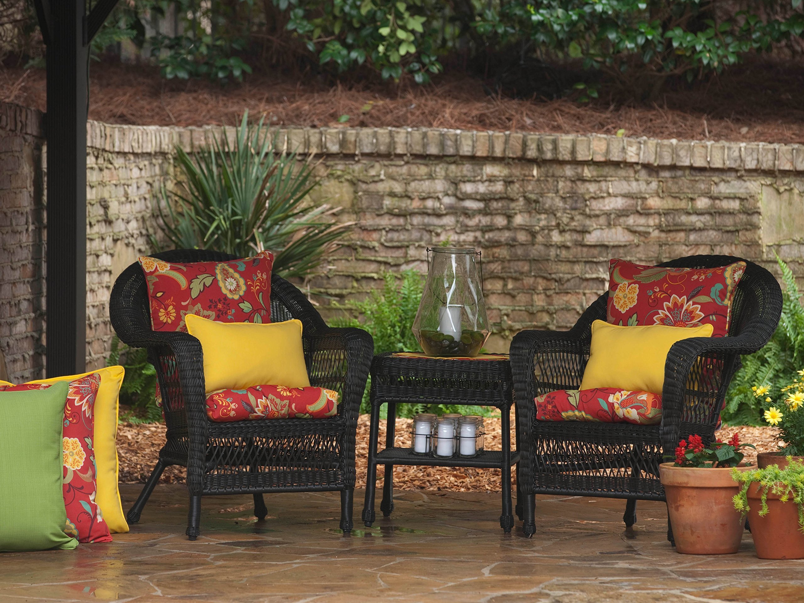 Pillow Perfect Outdoor Fresco Yellow Rectangular Throw Pillow, Set of 2