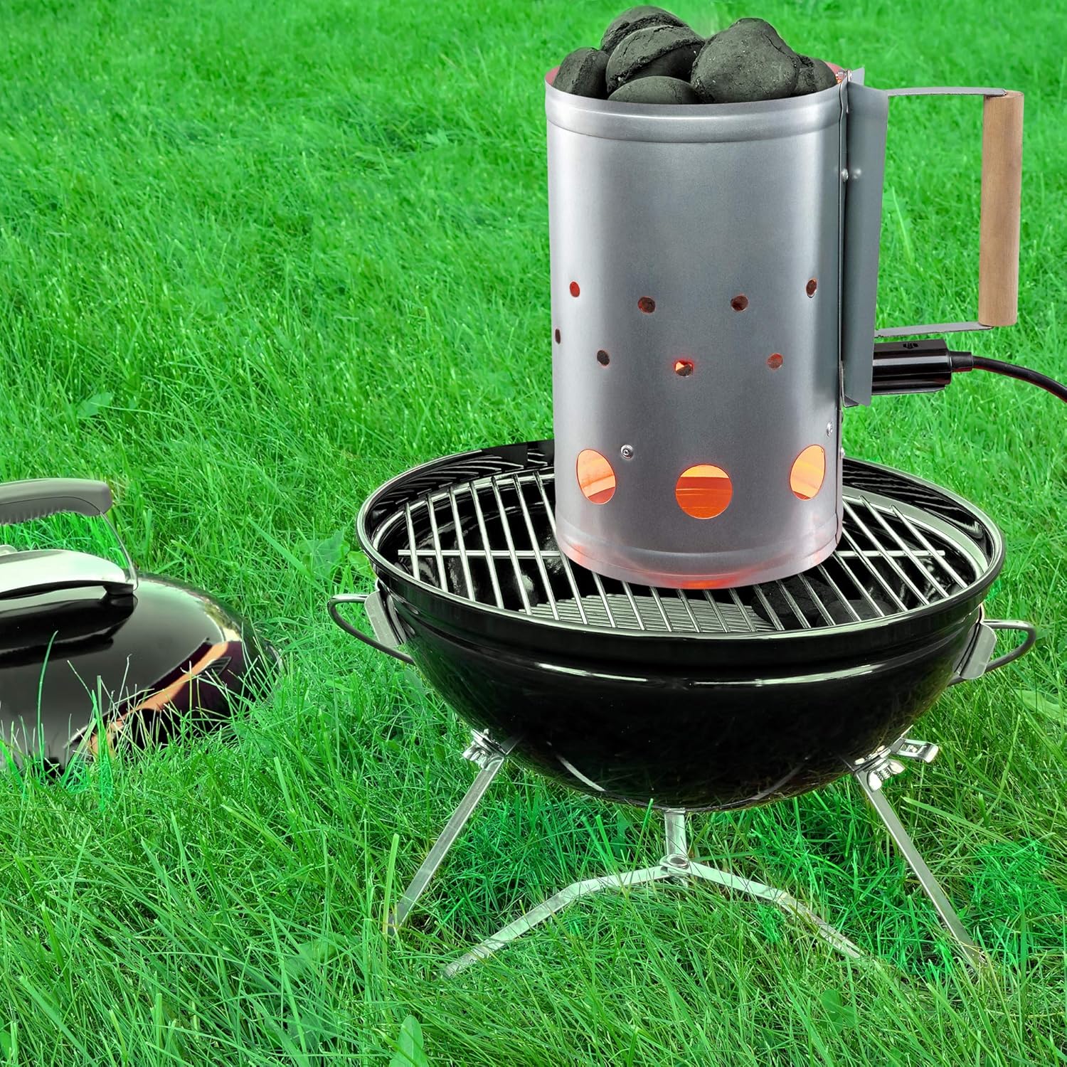 Ivation Electric Chimney Charcoal Starter, Portable Electronic Plug-in Firestarter for BBQ, Coal, Charcoal & Briquettes - No Matches or Lighters | Steel Caddy, Heat Shield & Wooden Stay-Cool : Garden & Outdoor