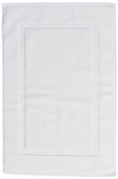 AmazonBasics Banded Bath Mat, 20 x 31 inch (50.8 cm X 78.7 cm), White