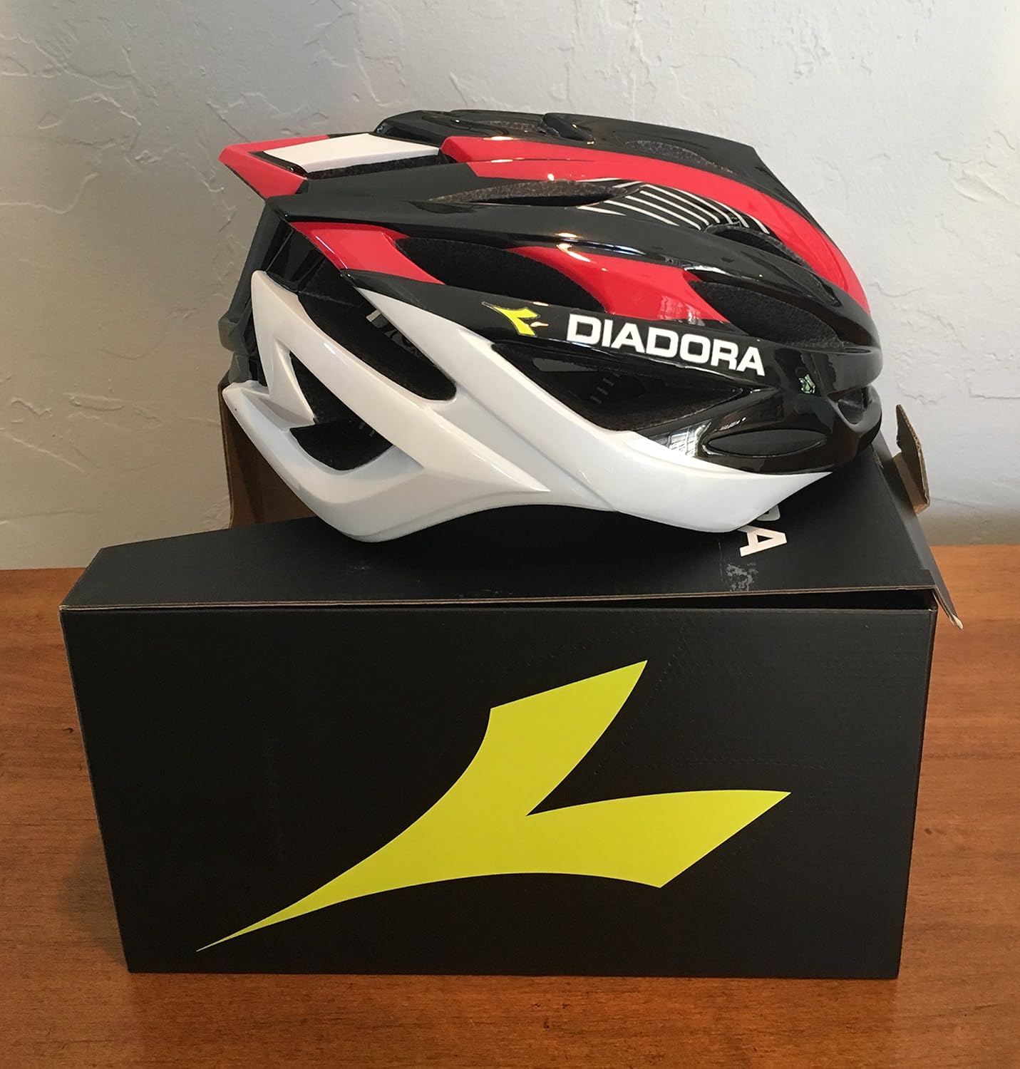 diadora bike helmet