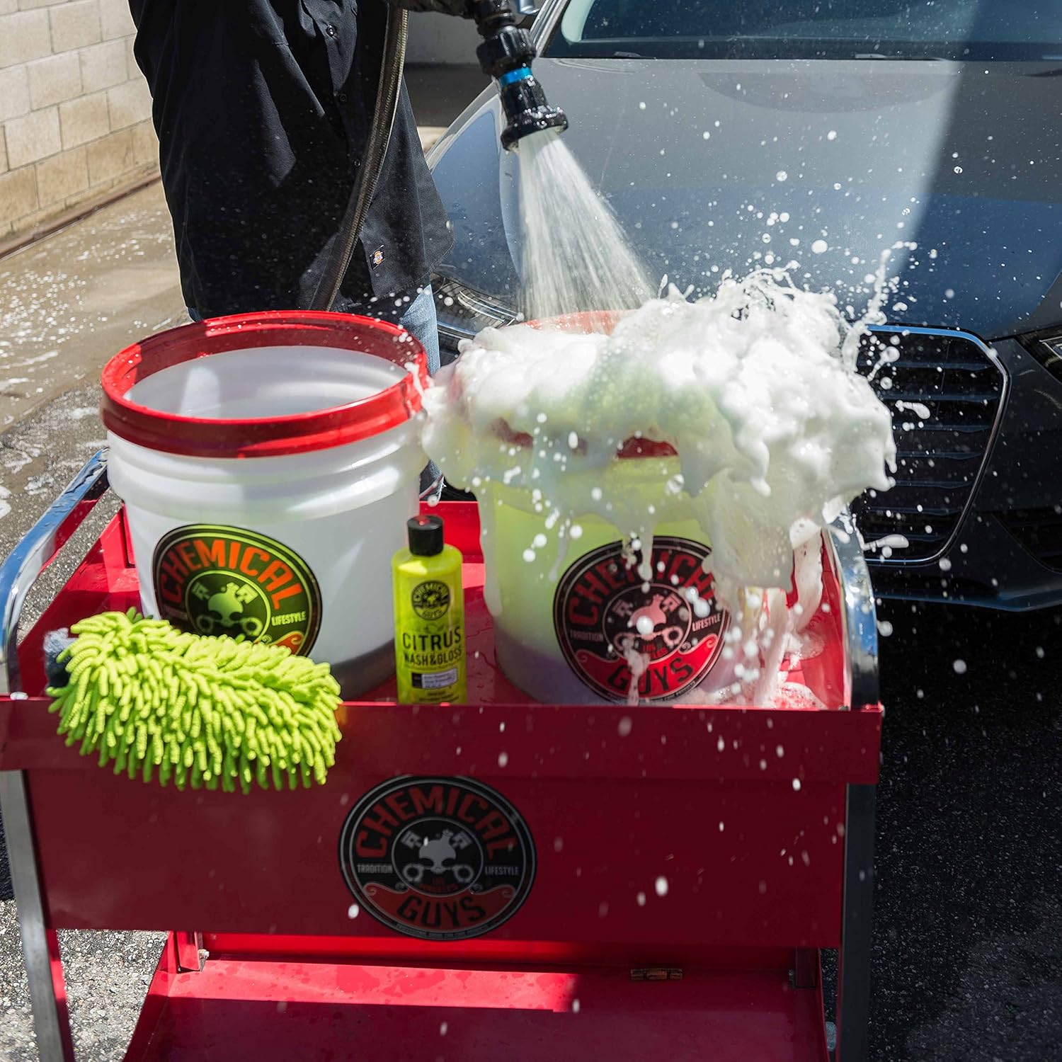 Chemical Guys CWS_301 Citrus Wash and Gloss Concentrated Car Wash, 1 Gal: Automotive