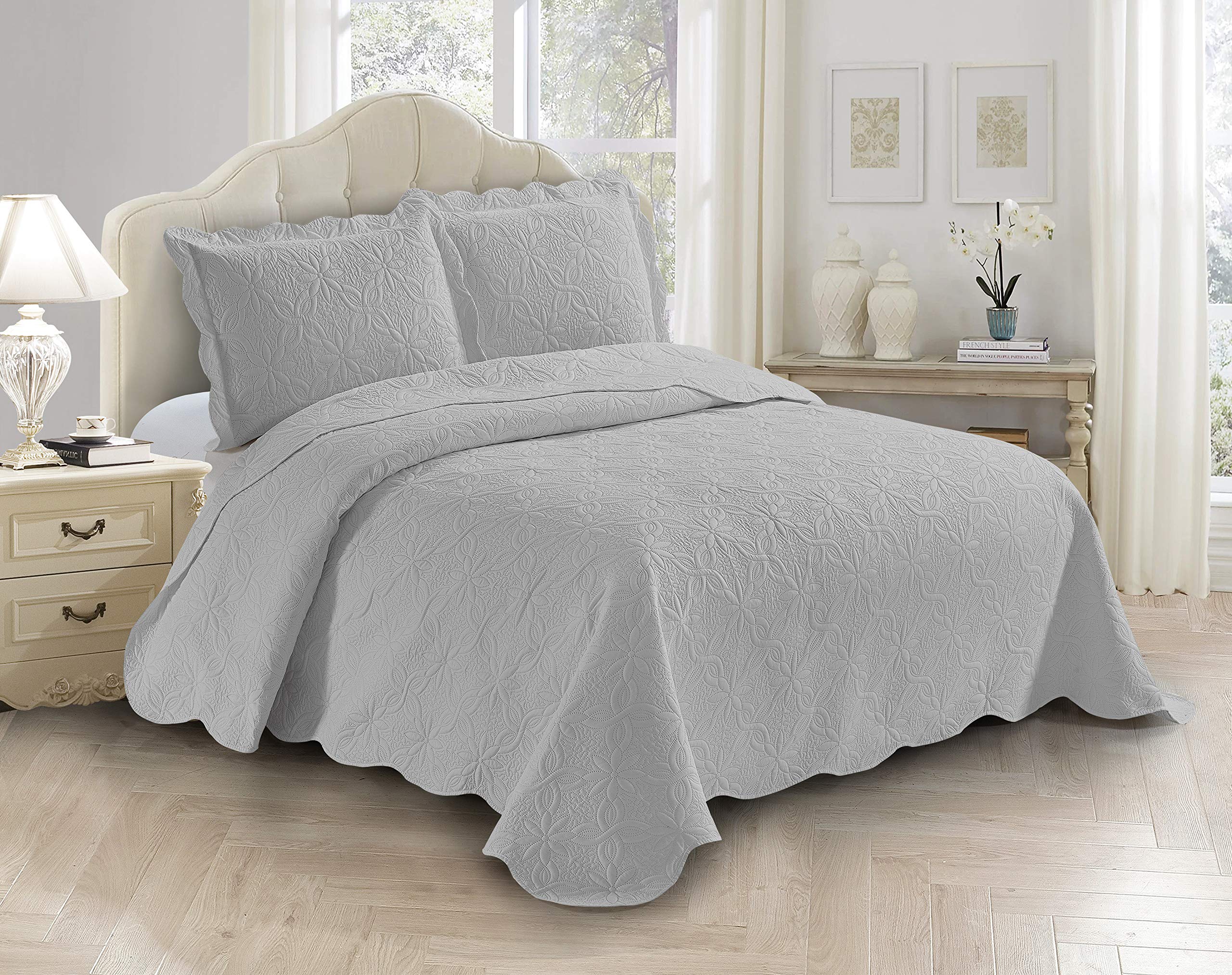AZORE LINEN Solid Bedspread Quilt Coverlet Bedding Set Embossed with Seamless Daisy Floral Trellis Ornament Pattern - Allison (Silver, King / Cal-King)