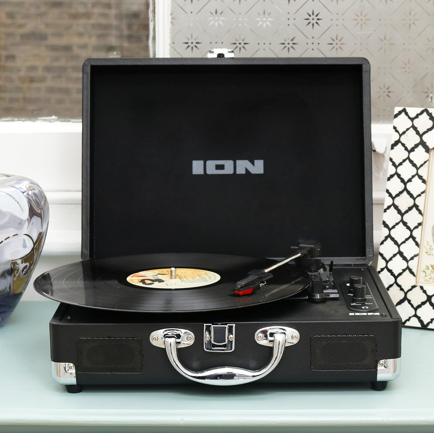 ion audio vinyl motion turntable