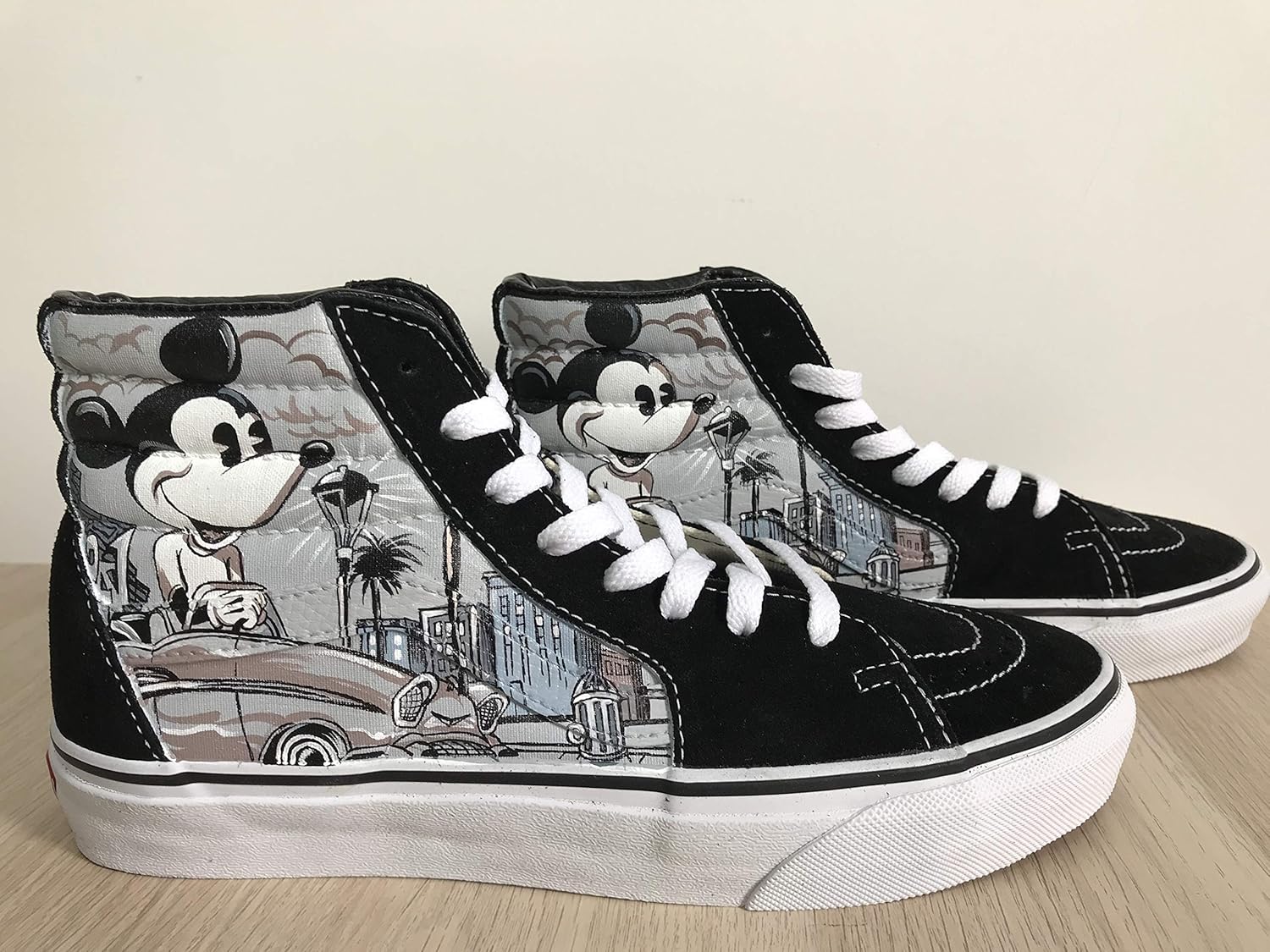 vans high top mickey mouse