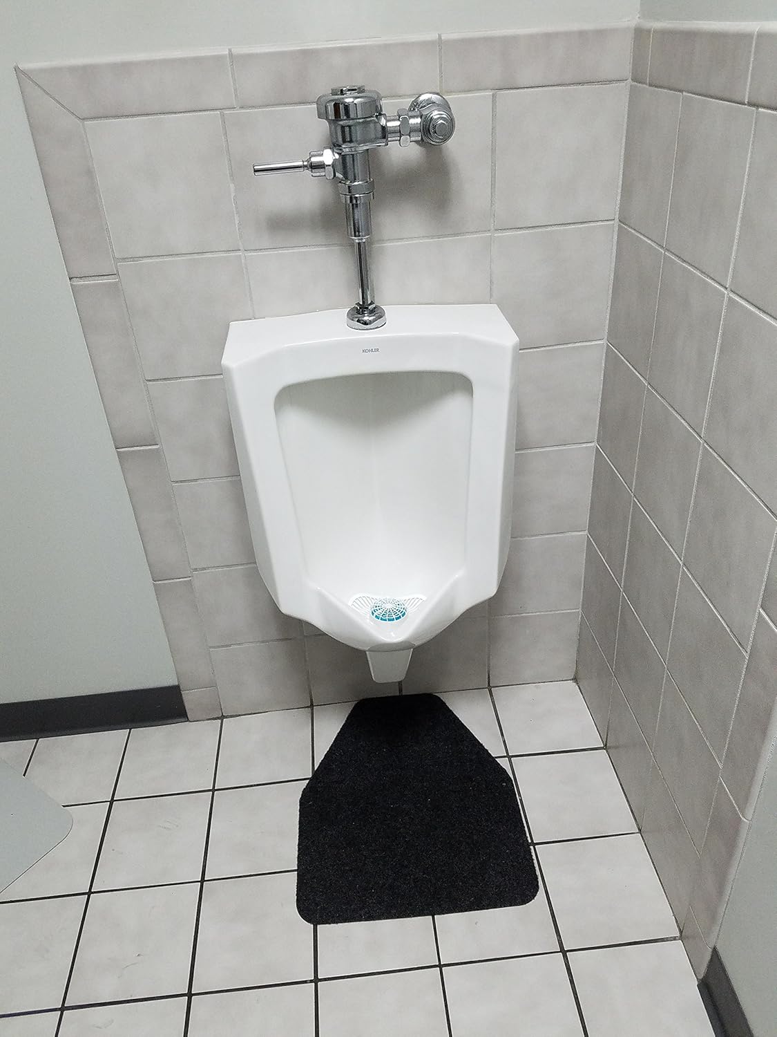 6 Pack Absorbent Antimicrobial Resilia Urinal Mat 17 Inches