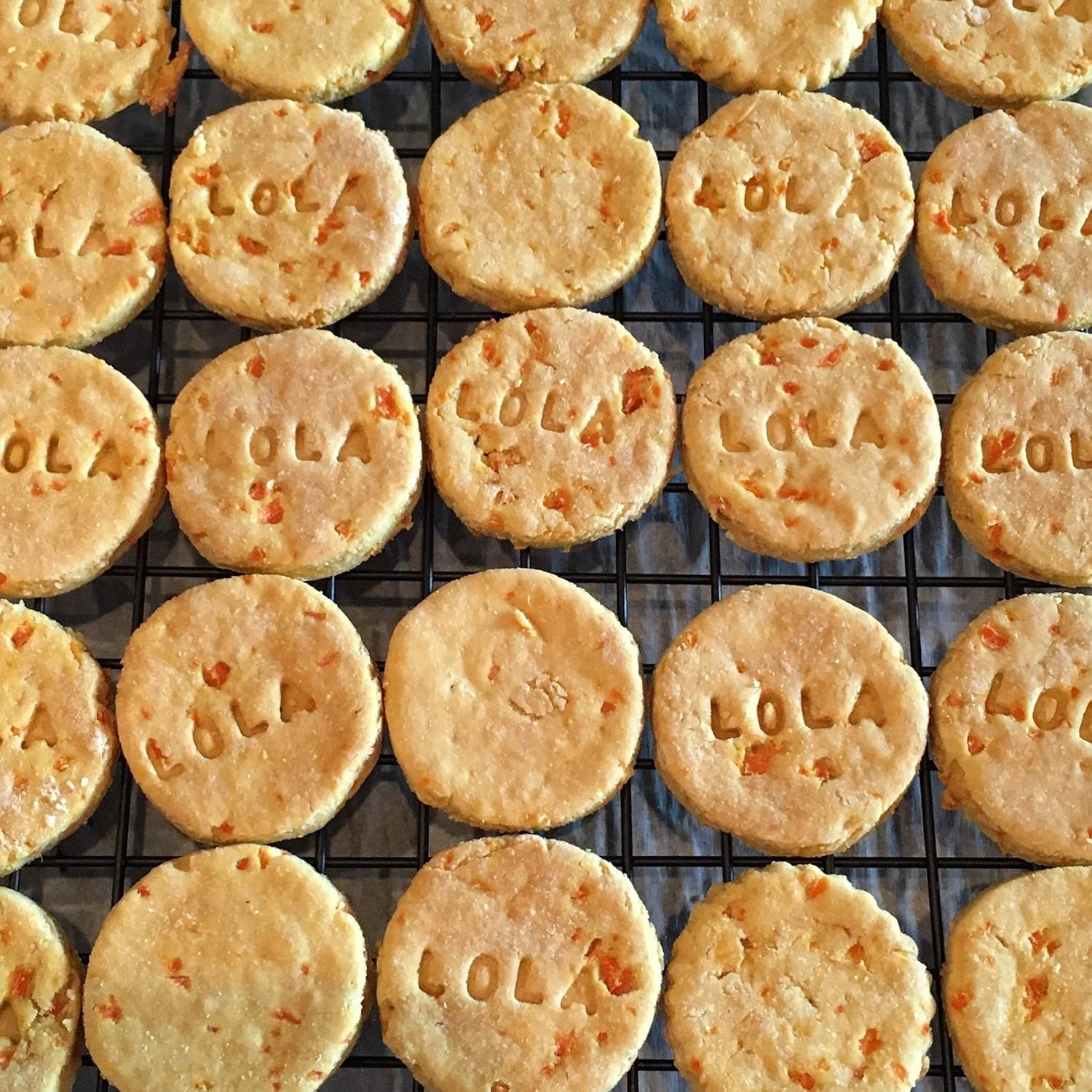 apple carrot dog biscuits
