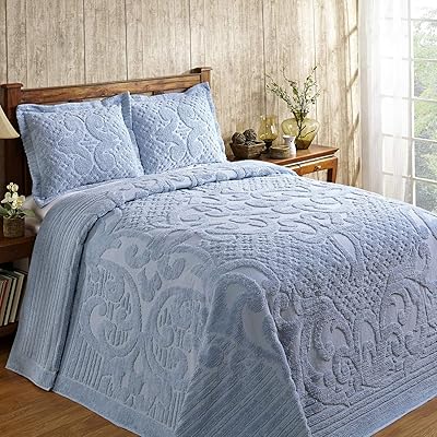 Better Trends Ashton Medallion Cotton Bedspread, Twin Size, Blue