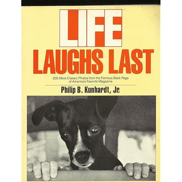 洋書 LIFE SMILES BACK - Philip B. Kunhardt, Life Smiles Back: Philip B. Kunhardt Jr.: 9780671672225: Amazon