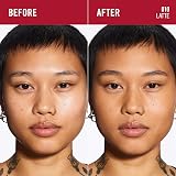 Rimmel Lasting Finish 010 Latte Compact Foundation SPF20 Matte Hydration view 4
