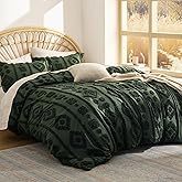 Bedsure Boho Tufted Green Comforter Set Queen Size, GentleSoft™ 3 Pieces Boho Farmhouse Decor Bedding, Exquisite Shabby Chic Bedding for All Seasons, 1 Bed Comforter, 2 Pillow Shams, 90x90 Inches