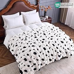 PLUUSHUU Faux Fur Throw Blanket for Couch, Fluffy
