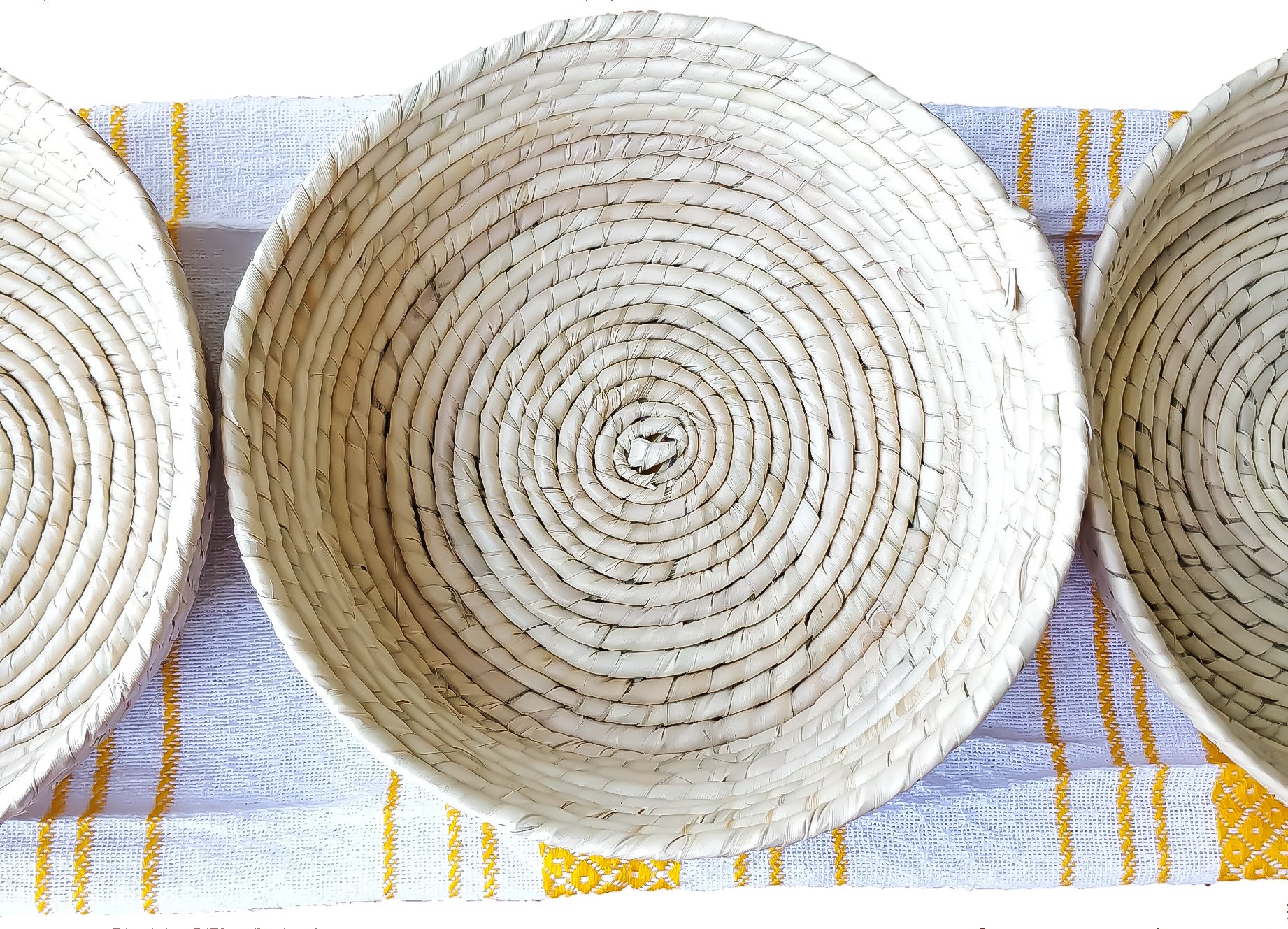 Photo 1 of Jacq & Jürgen - Handwoven Tortilla Warmer Palm Baskets - 3 Pack Natural Color - Medium Size Bundle - Traditional Mexican Tortillero - White Cloth