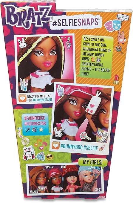 bratz sasha selfie snaps