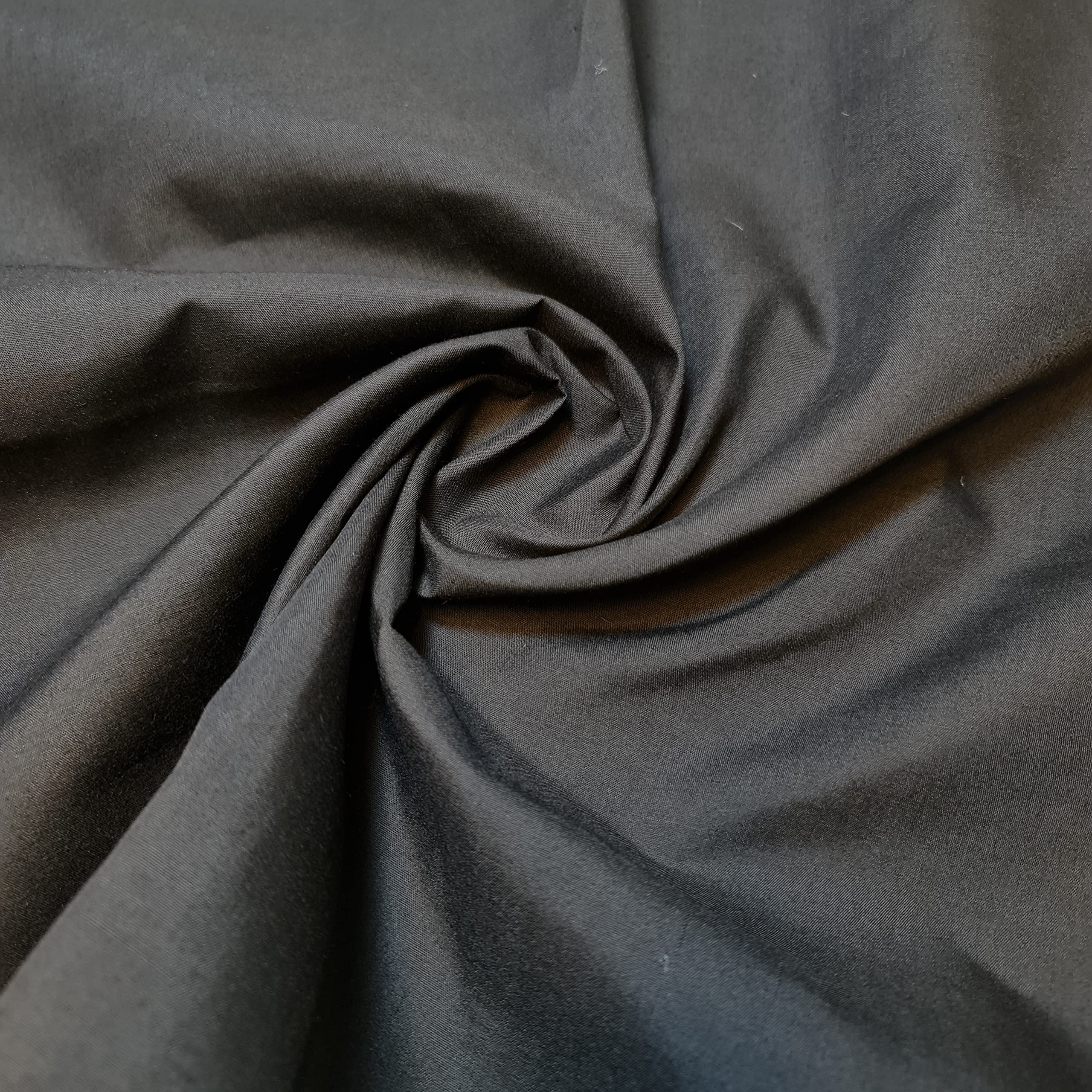 **Wholesale** Plain Polycotton Fabric Poly Cotton Dress Craft Material 15 Meter Roll (Black)