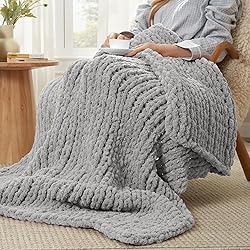 Amélie Home Chunky Knit Blanket Throw, Thick Soft