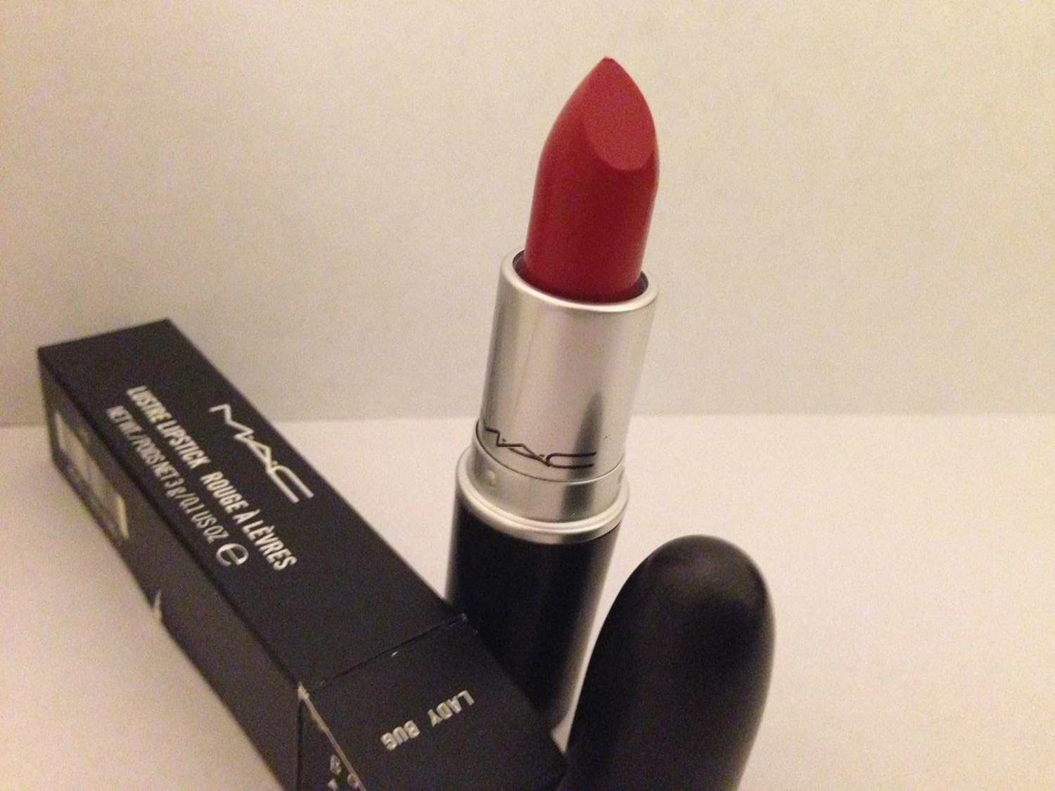 60off Mac Lipstick Lustre Lady Bug By Mac Totalspoilercom